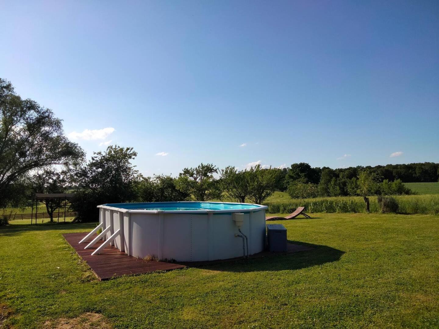 La Grange A Outeaux Bed and Breakfast Montpont-en-Bresse Buitenkant foto